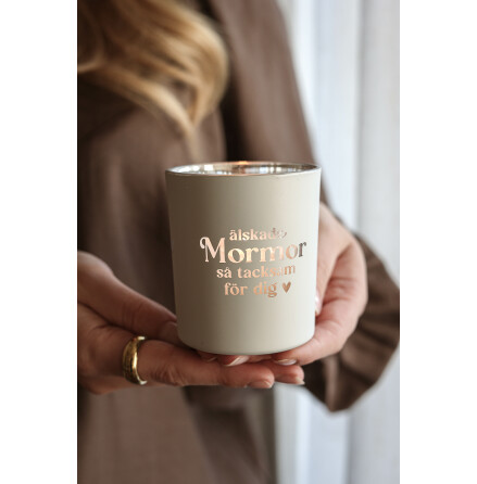 Majas lykta lskade mormor..